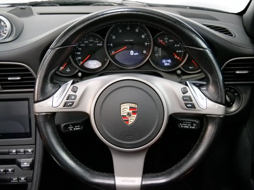 2010 Porsche 911 - 8