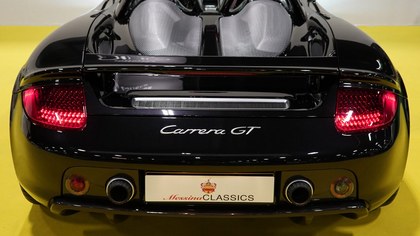 2005 – PORSCHE – CARRERA GT
