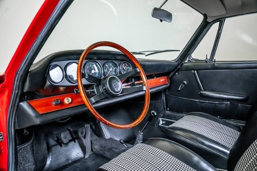 1965 Porsche 911 - 8