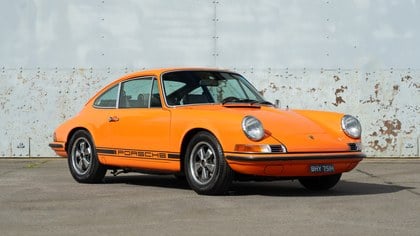 1970 Porsche 911 T 2.2L - Gulf Orange