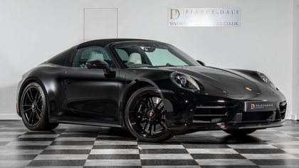 2022 / 72 Porsche 911 (992) Targa 4 GTS PDK