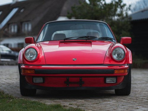 1985 Porsche 911 - 5