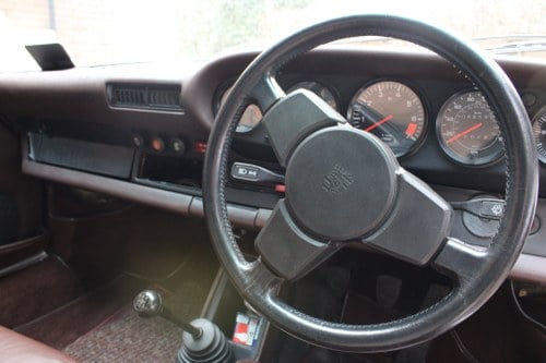 1980 Porsche 911 - 2
