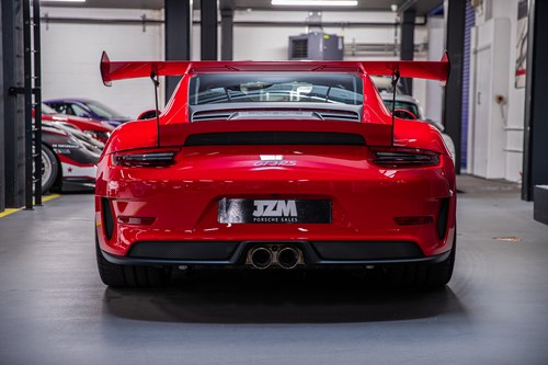 2018 Porsche 911 - 6