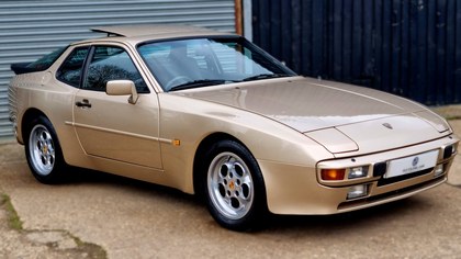 Porsche 944 2.5 - ONLY 43,000 MILES - Ready to win shows