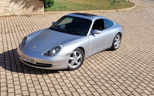 2001 Porsche 911 / 996 Carrera 2 (picture 1 of 21)