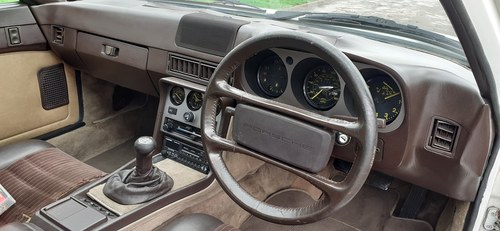 1983 Porsche 944 - 9