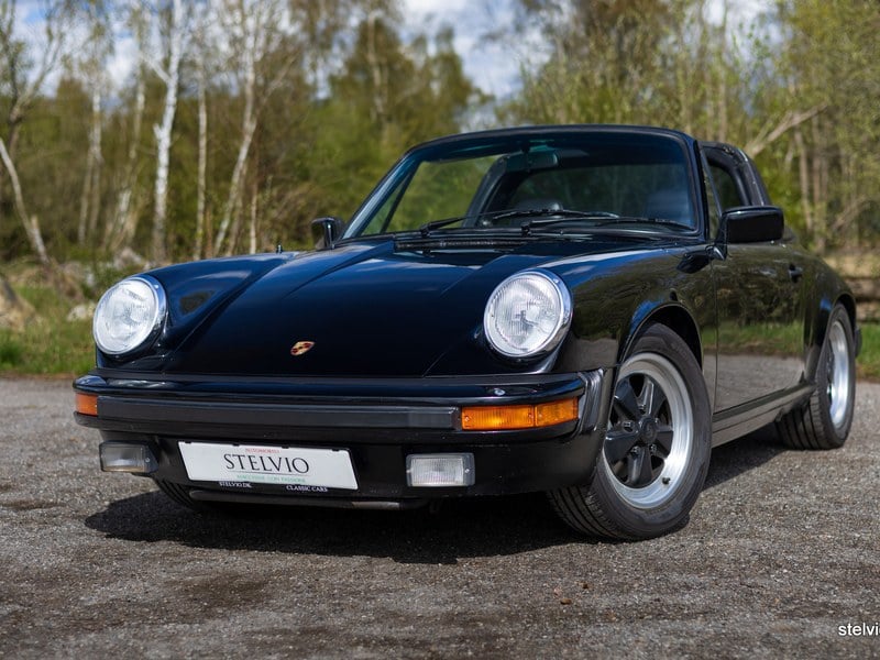 Porsche 911 SC Targa LHD and well sorted out