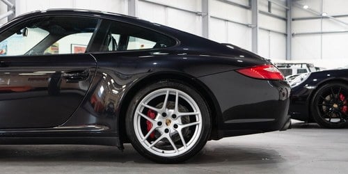 2010 Porsche 911 - 8