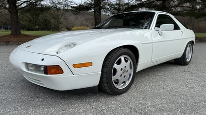 Porsche 928 GT
