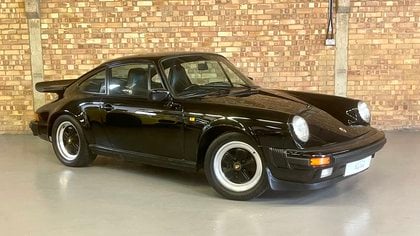 Porsche 911 Carrera 3.2 in superb condition and great histor