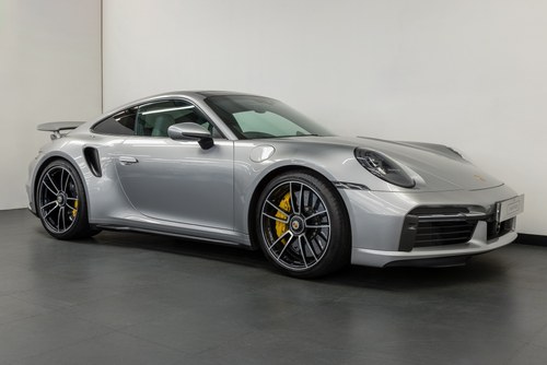 PORSCHE 911 (992) TURBO S COUPE- 2022/22 OVER £12K OF SPEC. Kaufen Bei