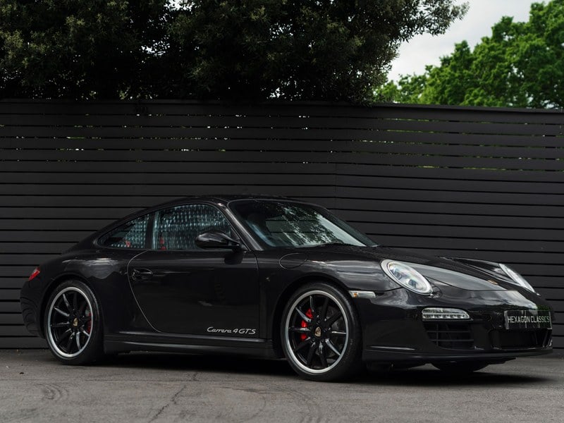 PORSCHE 911 (997.2) CARRERA 4 GTS COUPE