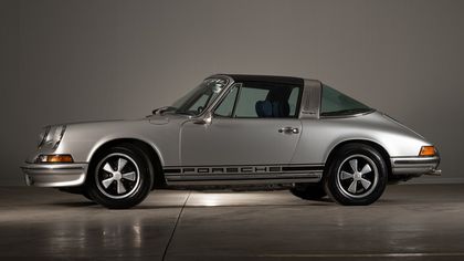 Porsche 911 2.4