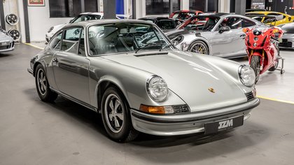 LHD 911 2.4S Coupe