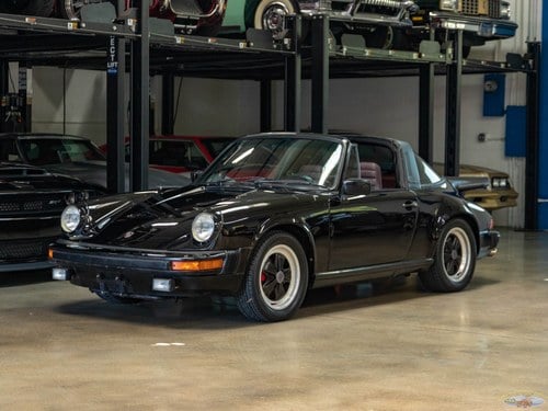 1983 Porsche 911SC 3.0 5 spd Targa Coupe VENDIDO