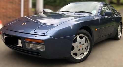 1990 Porsche 944 S2