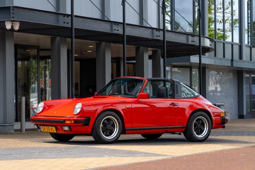 Porsche 911 Series G50 3.2 Targa 1988
