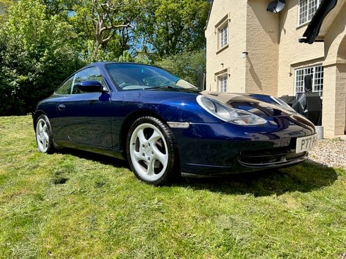 2000 Porsche 911 996 Carrera 4