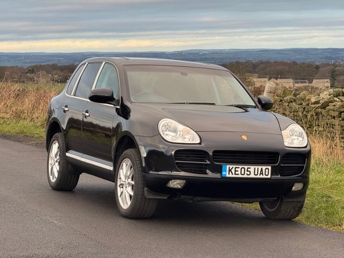 2005 Porsche Cayenne 3.2 V6 Tiptronic S AWD - 36k miles