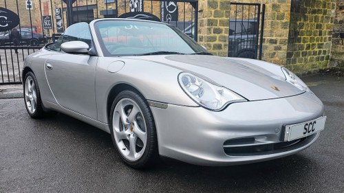 2003 3.6 996 Carrera 4 Cabriolet 2dr Petrol Tiptronic S AWD (289 In vendita