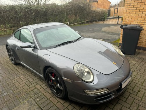 Porsche 911 997 Carrera 2S Tiptronic**LOOK**