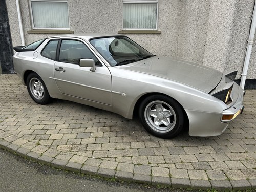 1983 PORSCHE 944 COUPE 2.5 162 BHP