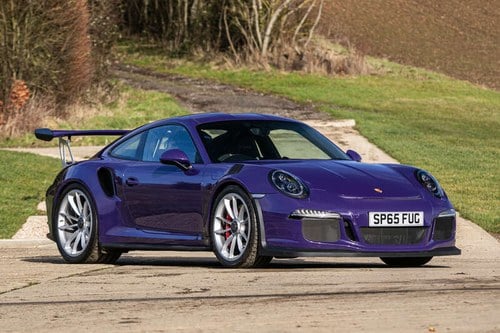 2015 Porsche 911 (991.1) GT3 RS - 550 Miles For Sale by Auction