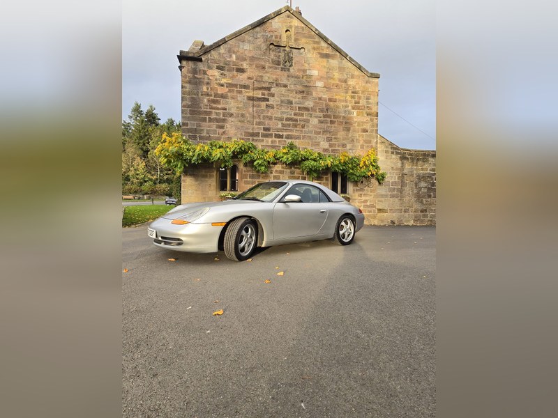 Stunning Manual 911 996 Carrera 2 Convertible