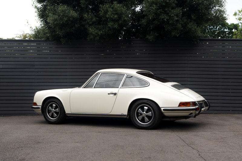 1968 Porsche 911 - 2 1968 Porsche 911 - 2