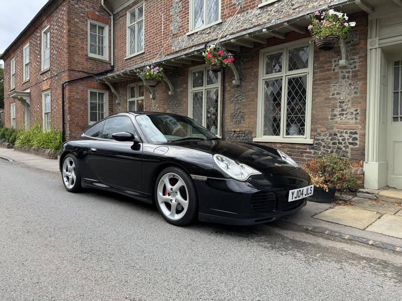 2004 Porsche 911 - 2 2004 Porsche 911 - 2