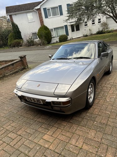 1986 Porsche 944 Lux