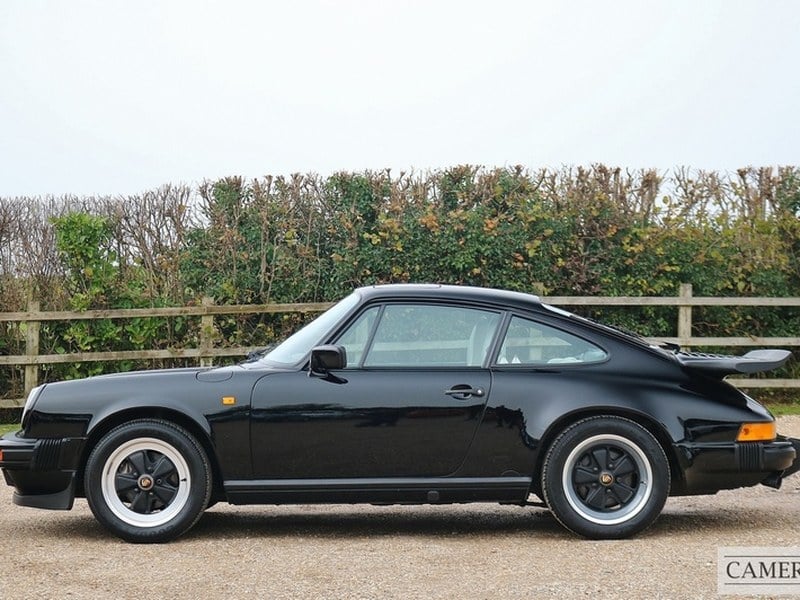 Rapid Classics: Eine Suche. Alle Oldtimer. 11 » Rapid Classics: Eine Suche. Alle Oldtimer. 1989 Porsche 911 3.2 Carrera Sport G50 Coupe
