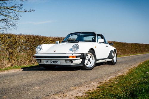 Lot 183 1985 Porsche 911 3.2-Litre Carrera Supersport Targa Zu verkaufen durch Auktion