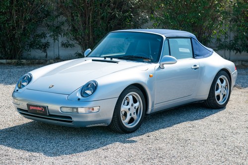 1995 Porsche 993 Carrera 4 Cabriolet In vendita