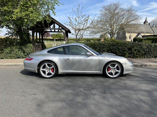 2004 Porsche 911 997 Carrera 2 S