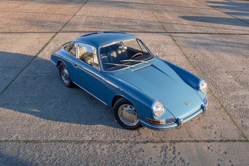 1964 Porsche 911 | ONE OF THE FIRST 232 PORSCHE 911s BUILT A vendre