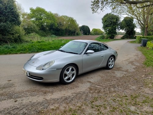 2000 Porsche 911 Carrera 2 manual coupe