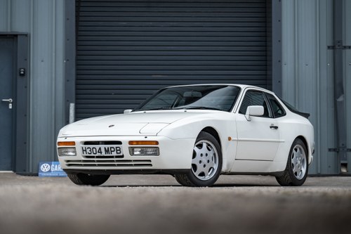 1991 Porsche 944 S2
