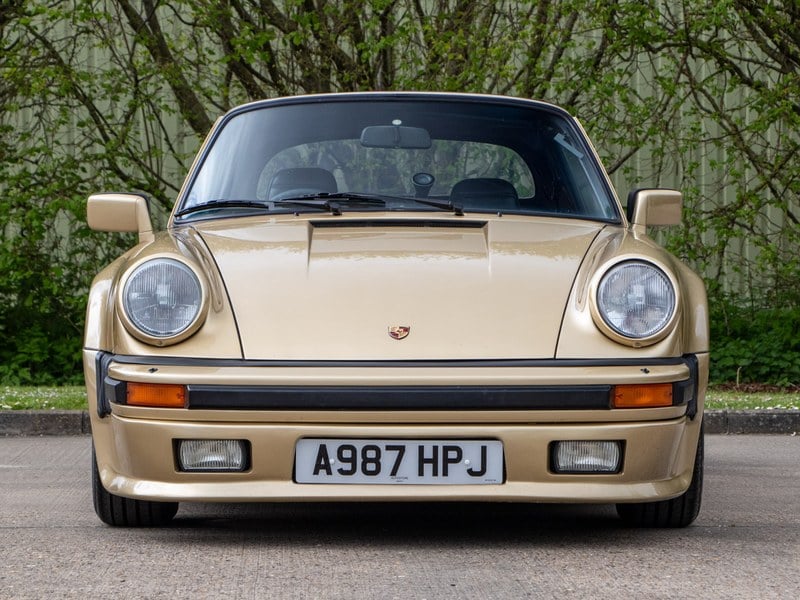 Porsche 911 3.2 Carrera Cabriolet