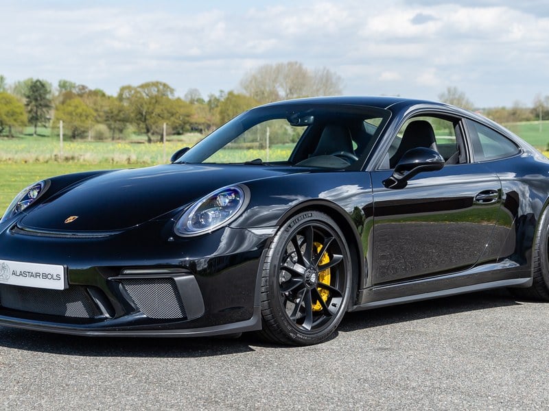 Rapid Classics: Eine Suche. Alle Oldtimer. 12 » Rapid Classics: Eine Suche. Alle Oldtimer. Porsche 991.2 GT3 TOURING in BLACK