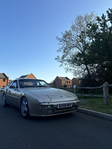 1985 Porsche 944