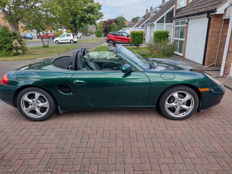 Rapid Classics: Eine Suche. Alle Oldtimer. 25 » Rapid Classics: Eine Suche. Alle Oldtimer. 2001 Porsche Boxster 986