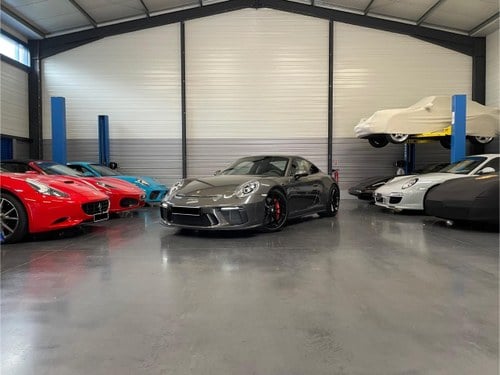 2018 PORSCHE 911 991.2 GT3 Touring A vendre