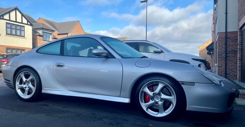 2002 Porsche 911 - 2 2002 Porsche 911 - 2