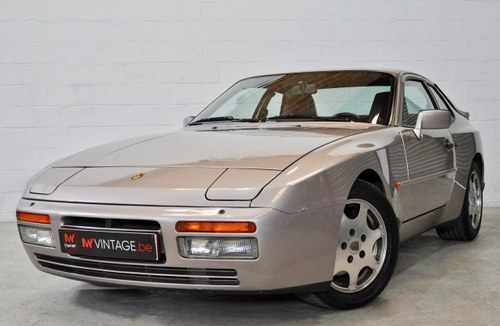 1988 Porsche 944 Turbo For Sale