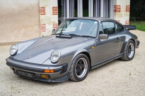 1984 PORSCHE 911 3.2 Carrera Coupé For Sale