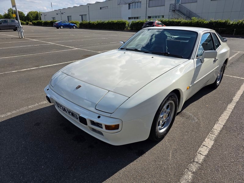 1986 Porsche 944 - Alpine White over Burgundy Wine interior