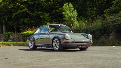 Porsche 911 930