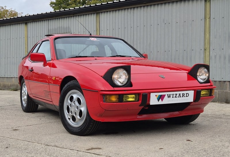 1986 Porsche 924 - 2 1986 Porsche 924 - 2